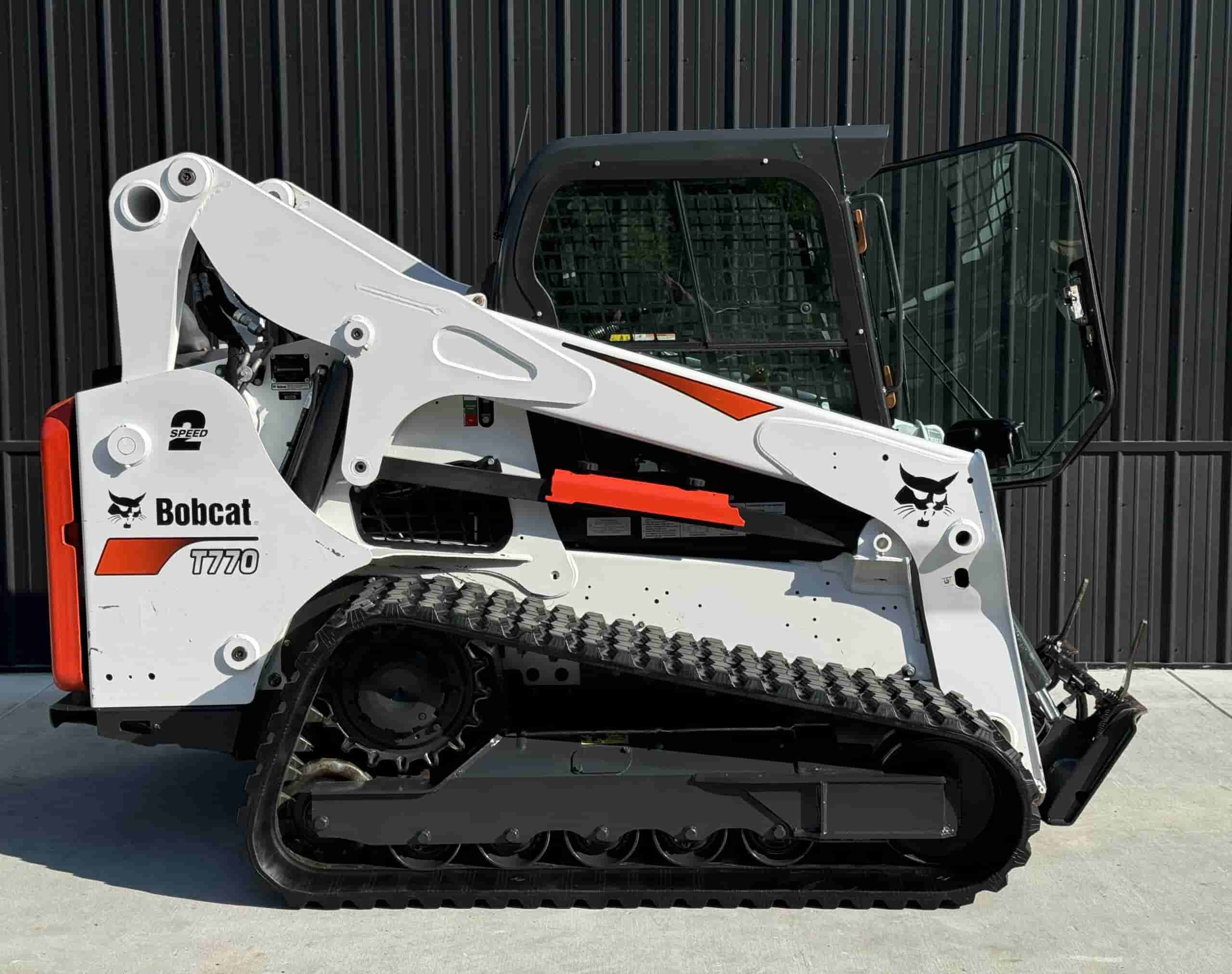 2018 BOBCAT T770
